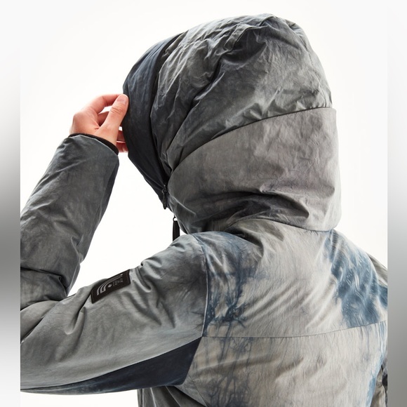 Faith L Edition Jacket - District Black - Picture 2 of 8